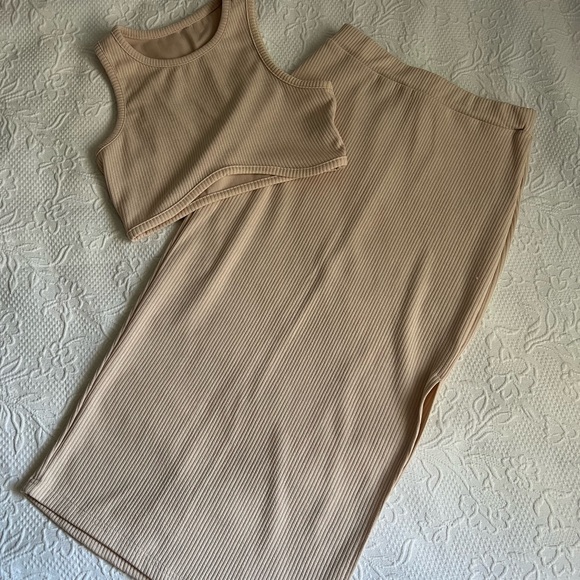 Cream Womens Ribbed Skirt Set - Picture 2 of 7